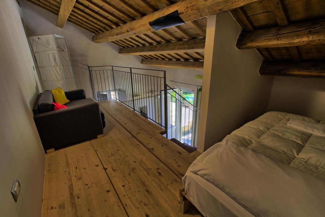Grande Villa Storica Per Vacanze Con Giardino Privato E Piscina Ostra 外观 照片
