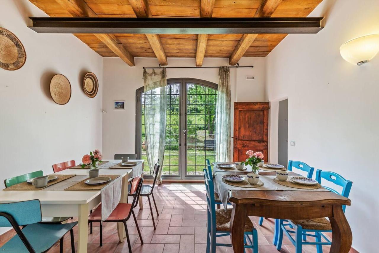 Grande Villa Storica Per Vacanze Con Giardino Privato E Piscina Ostra 外观 照片