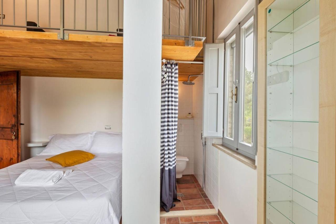 Grande Villa Storica Per Vacanze Con Giardino Privato E Piscina Ostra 外观 照片
