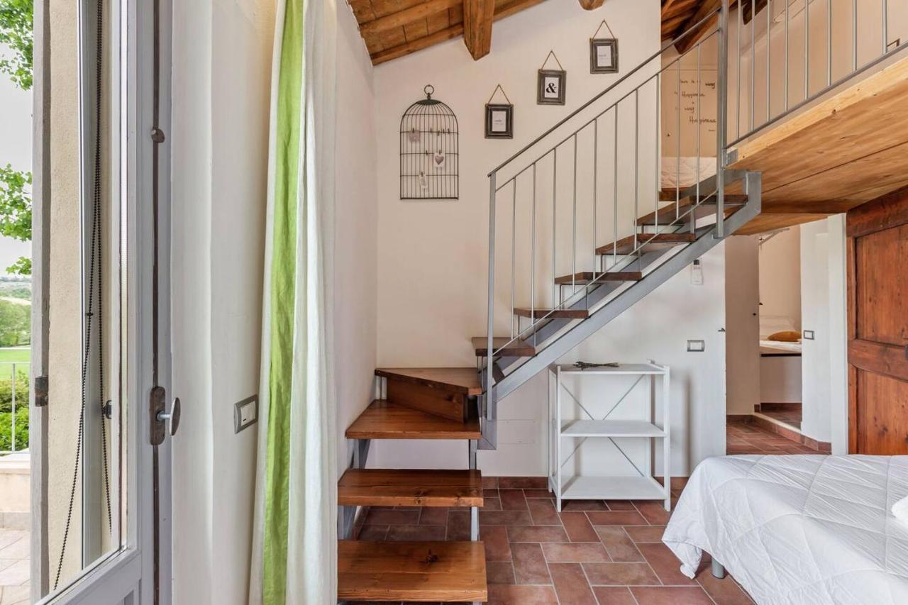 Grande Villa Storica Per Vacanze Con Giardino Privato E Piscina Ostra 外观 照片