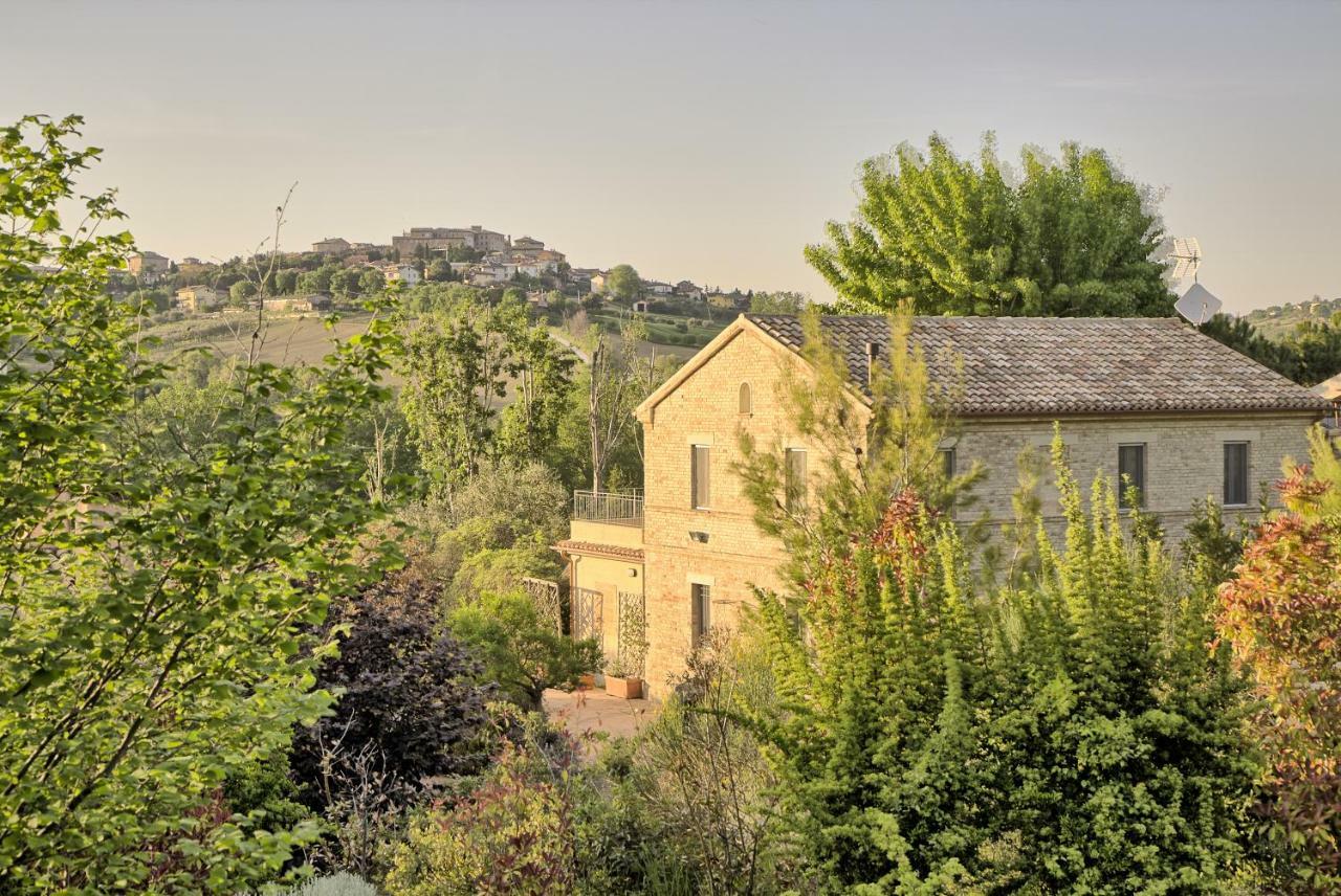 Grande Villa Storica Per Vacanze Con Giardino Privato E Piscina Ostra 外观 照片
